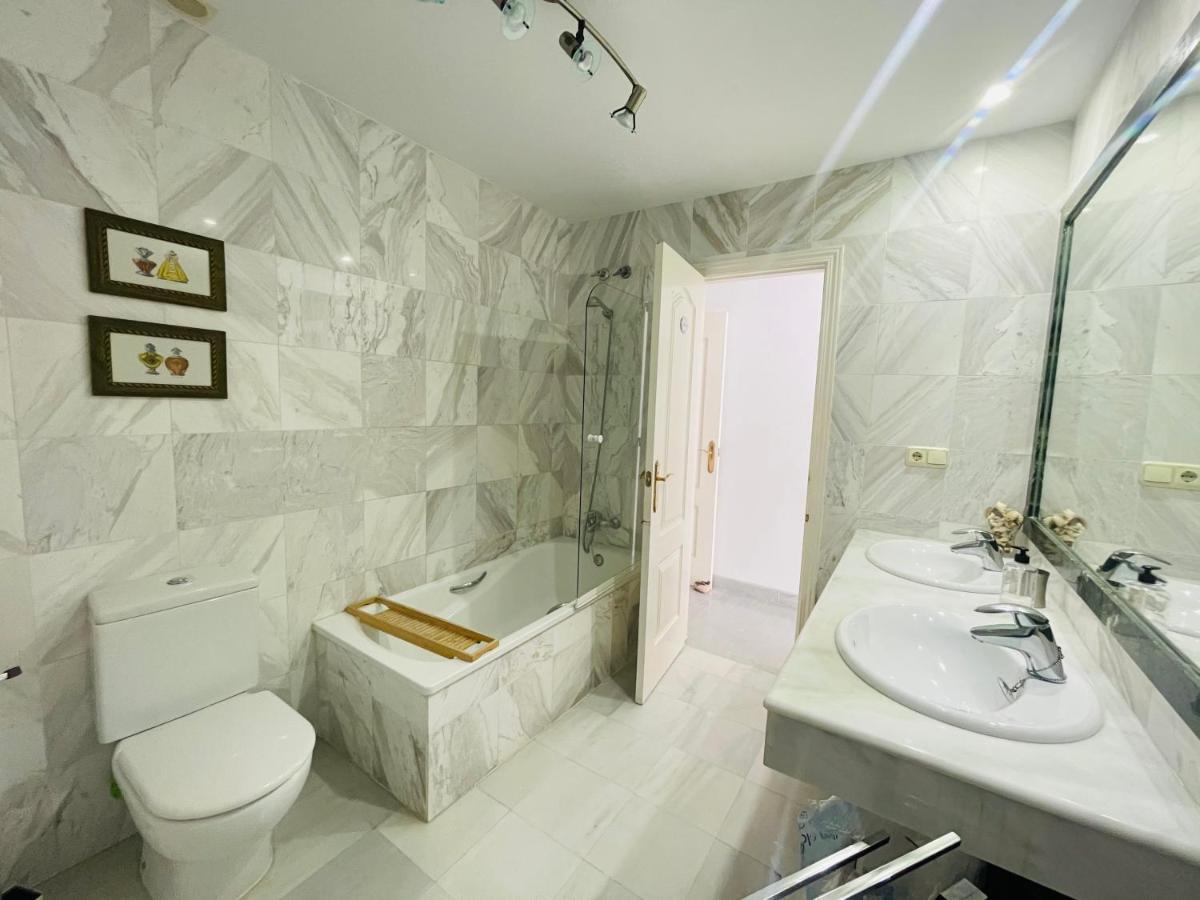 Marina Sunrise, Preciosas Vistas Al Mar Apartment ลาเอร์ราดูรา ภายนอก รูปภาพ