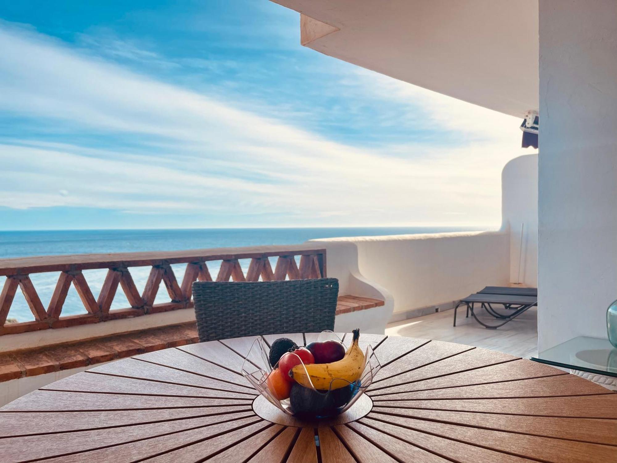 Marina Sunrise, Preciosas Vistas Al Mar Apartment ลาเอร์ราดูรา ภายนอก รูปภาพ